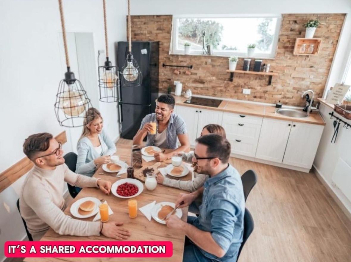 *Rc246*For Your Relaxed & Cosy Stay + Free Parking Leeds  Buitenkant foto